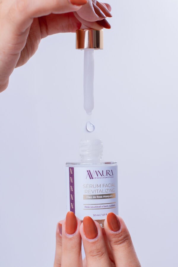 Sérum Facial Revitalizing 5X1 - Image 4